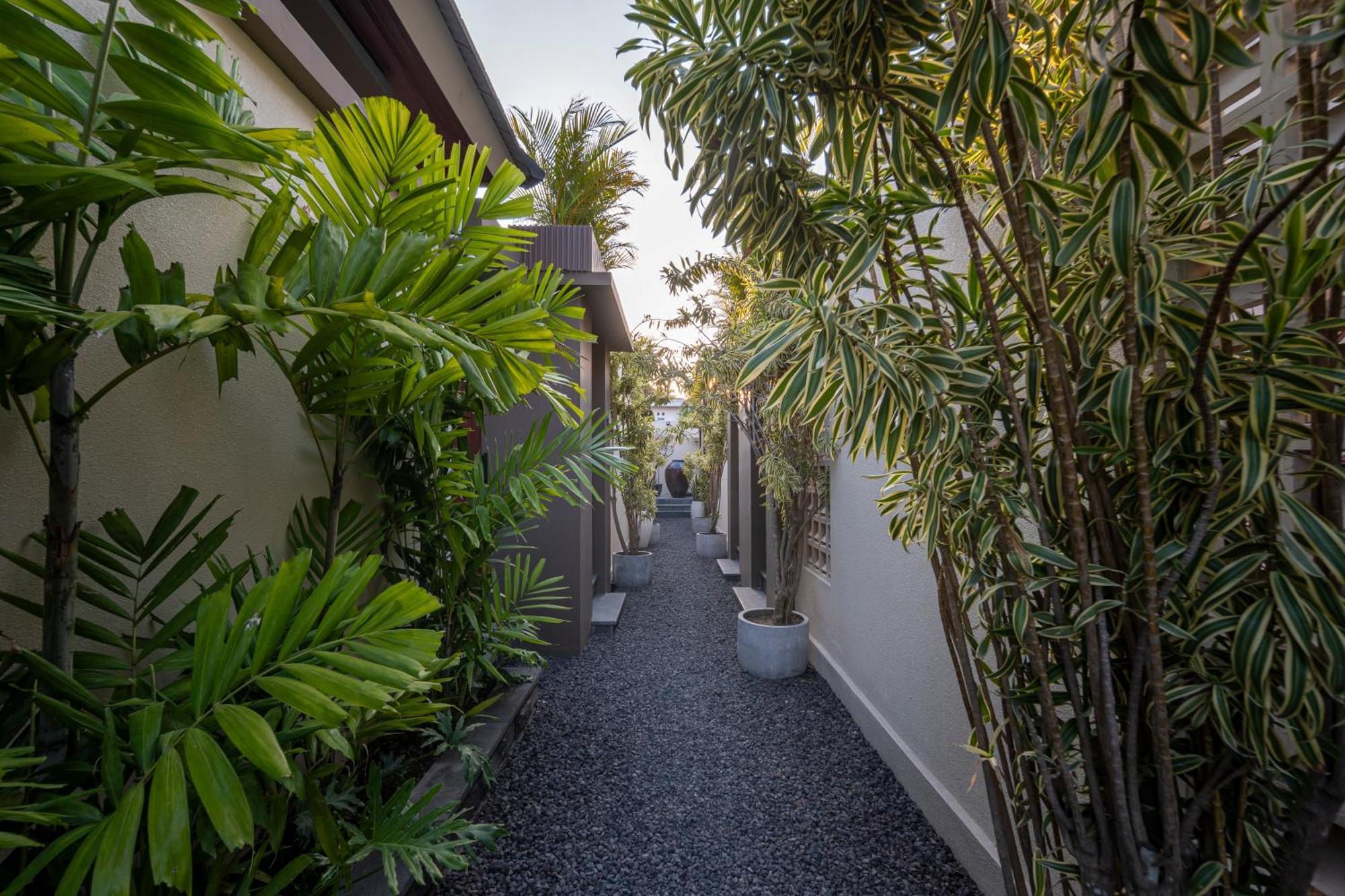 The New Moon Umalas Seminyak  Ngoại thất bức ảnh